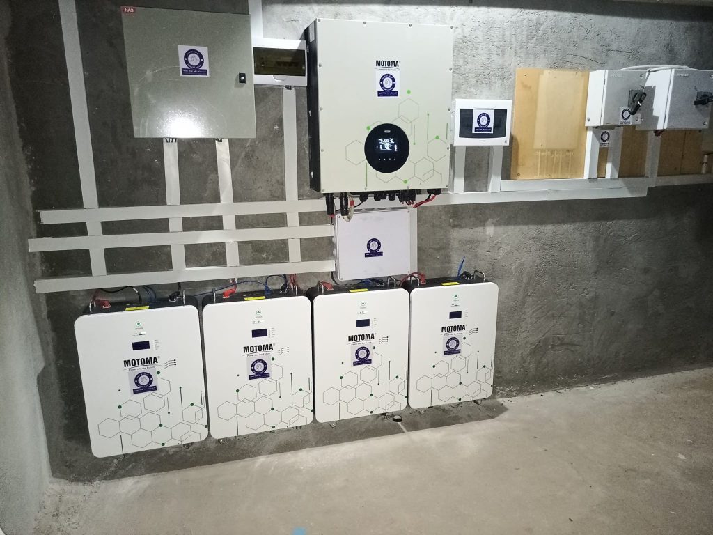 تشغيل منزل بالطاقة الشمسية